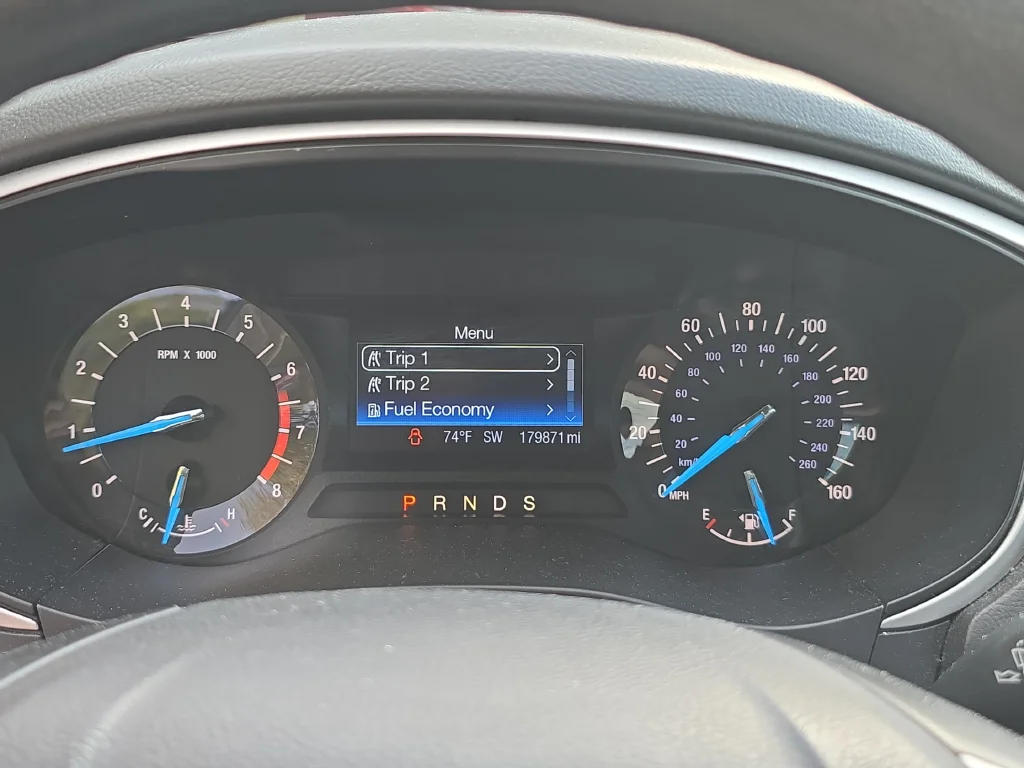 Used 2014 Black Ford SE image 19