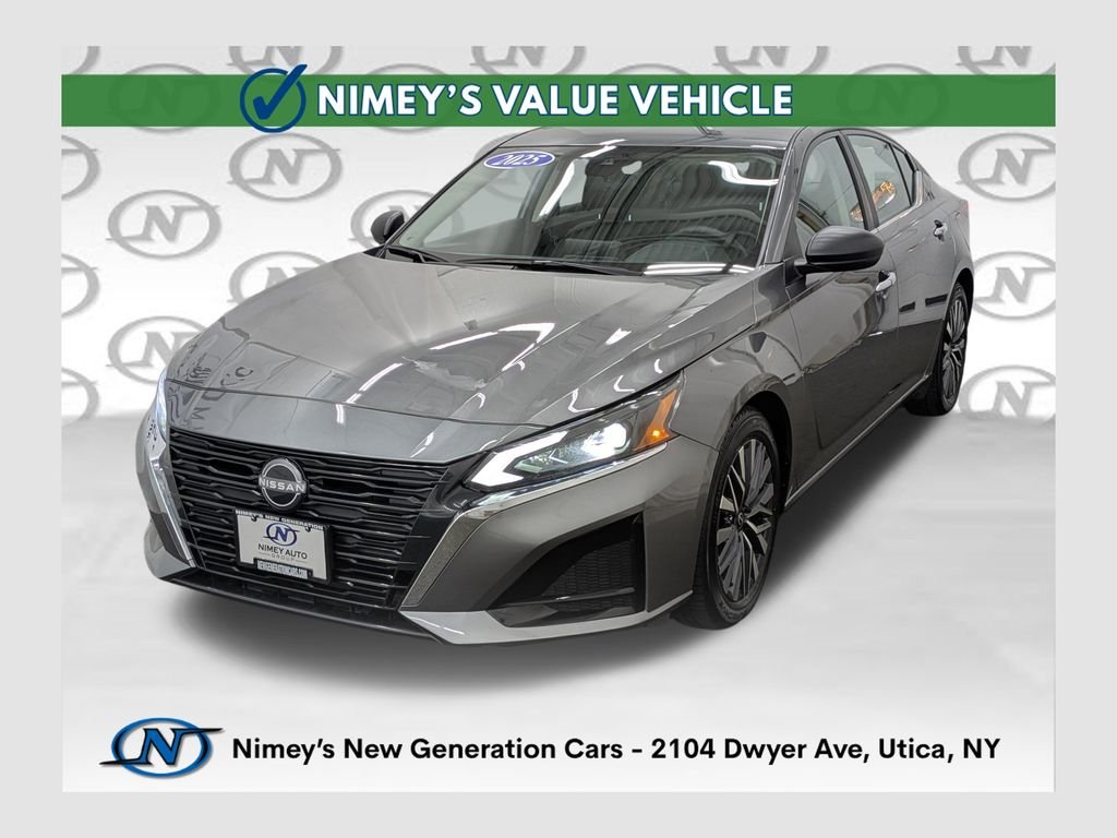 2025 Nissan Altima