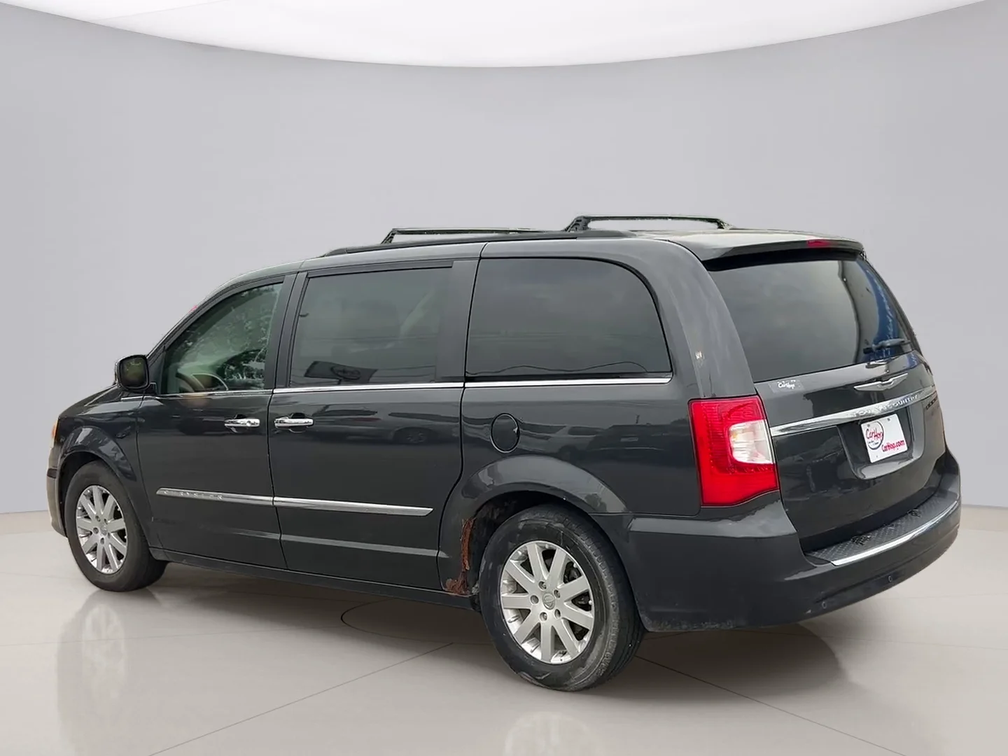 Used 2011 Gray Chrysler TOURING image 4