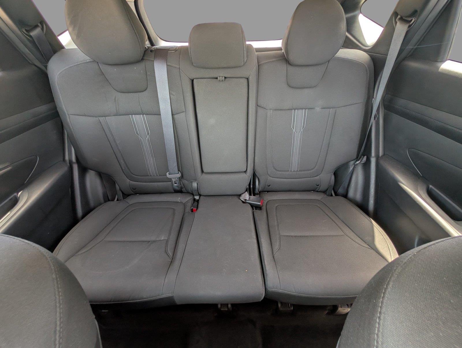 Used 2025 Shimmering Silver Hyundai SEL image 34