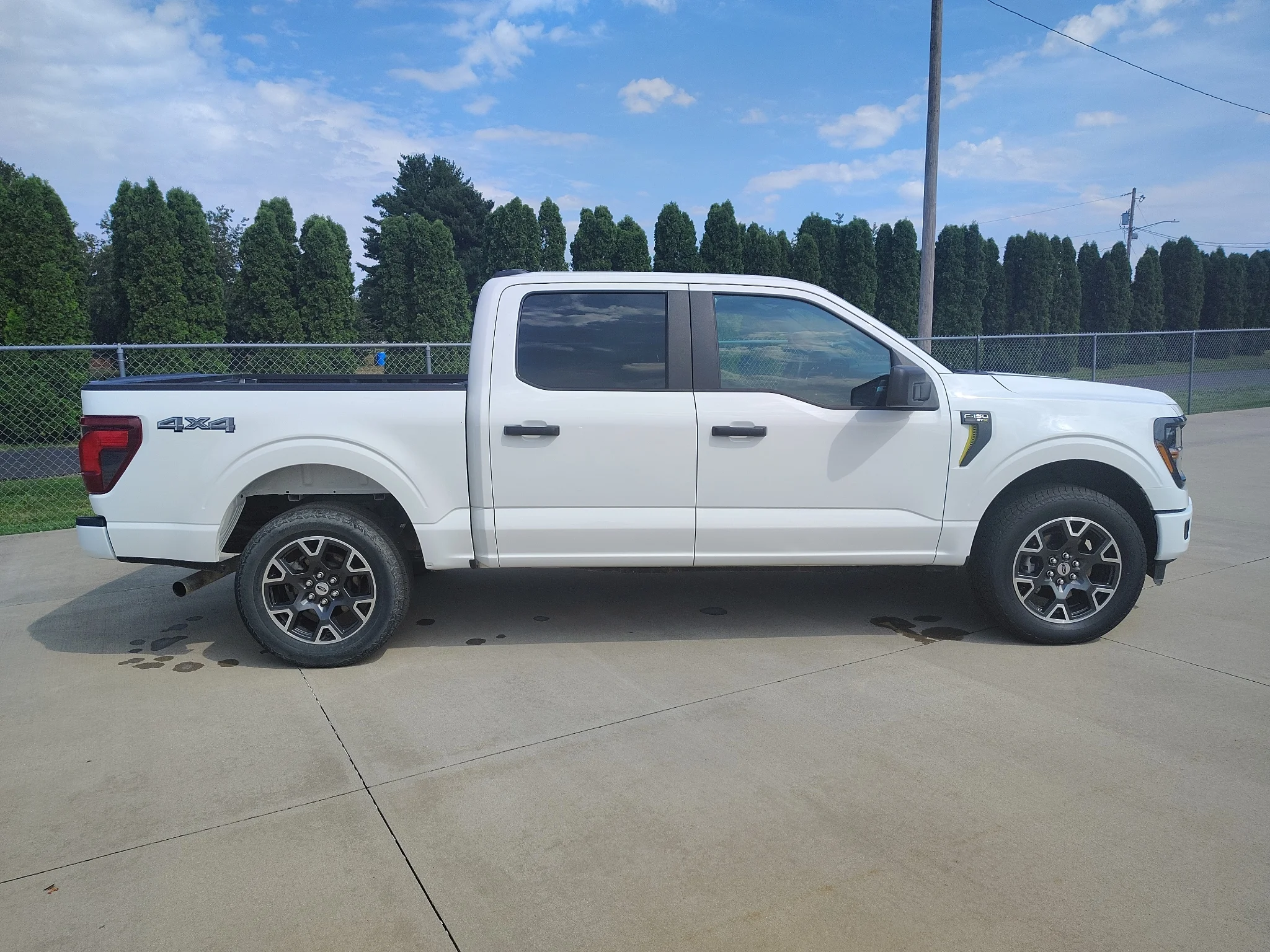 Used 2024 Oxford White Ford STX image 3