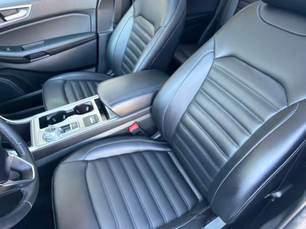 Used 2024 Carbonized Gray Metallic Ford SEL image 9