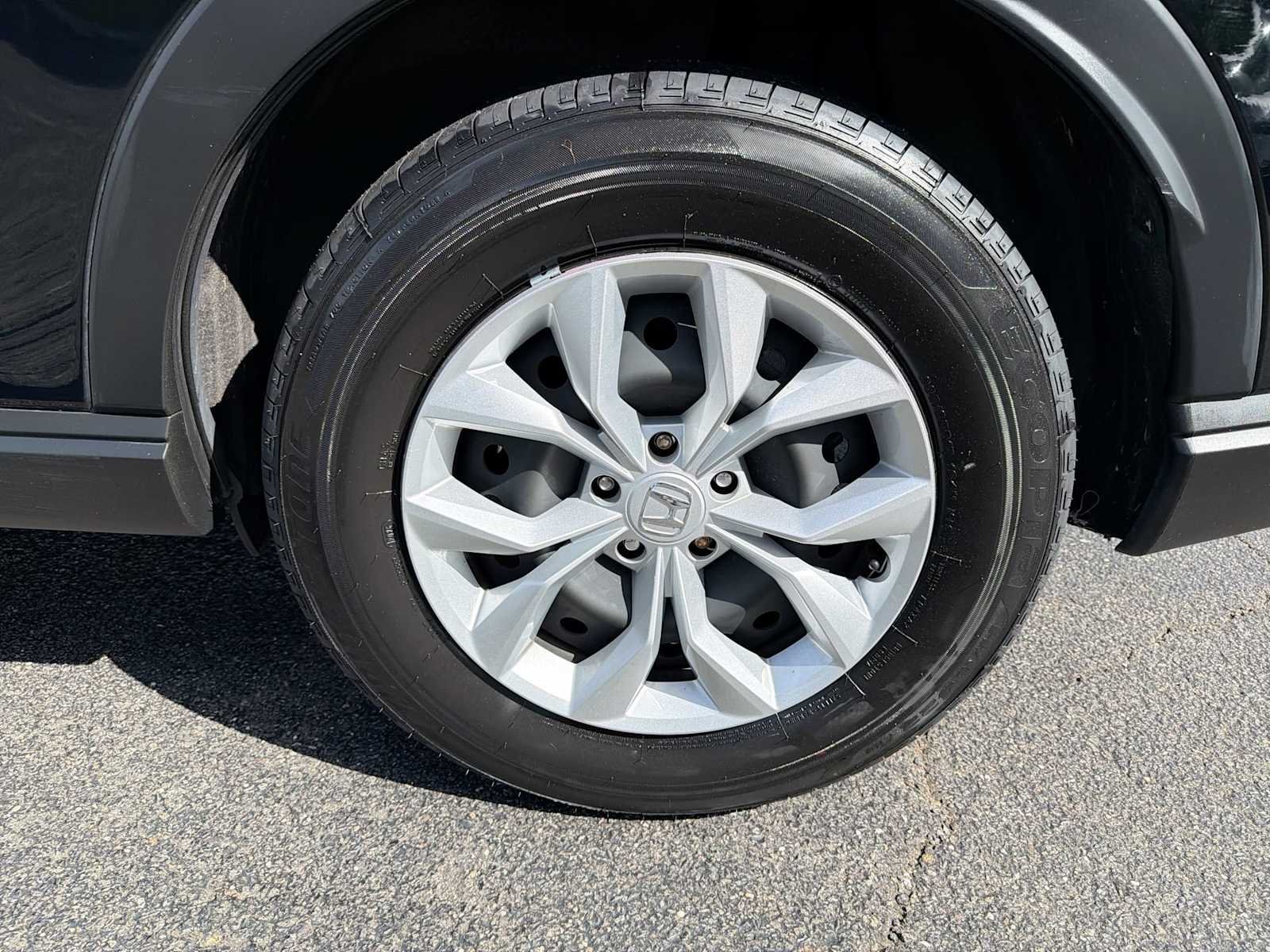 2024 Honda CR-V LX - Photo 19