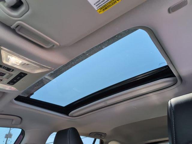 Certified Used 2025 RUBY FLARE PEARL* Toyota  image 22