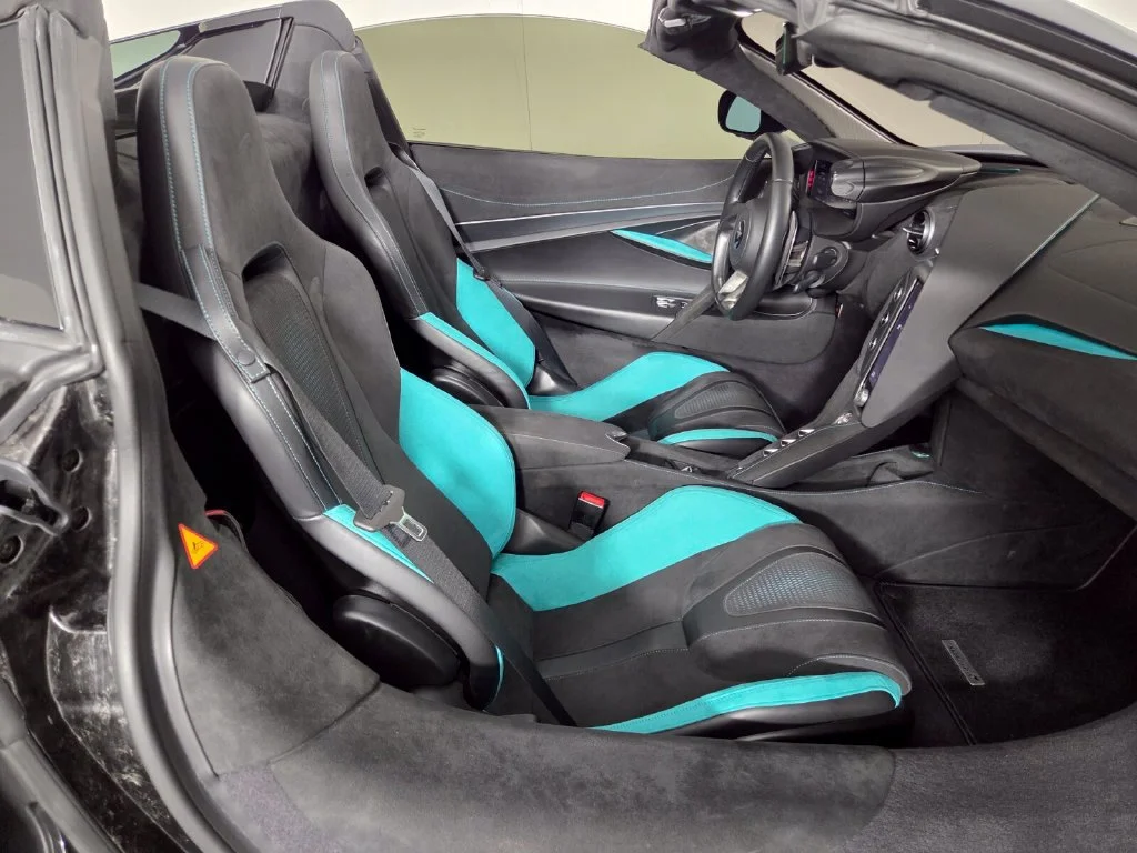 Used 2024 Ceramic Gray McLaren SPIDER image 31