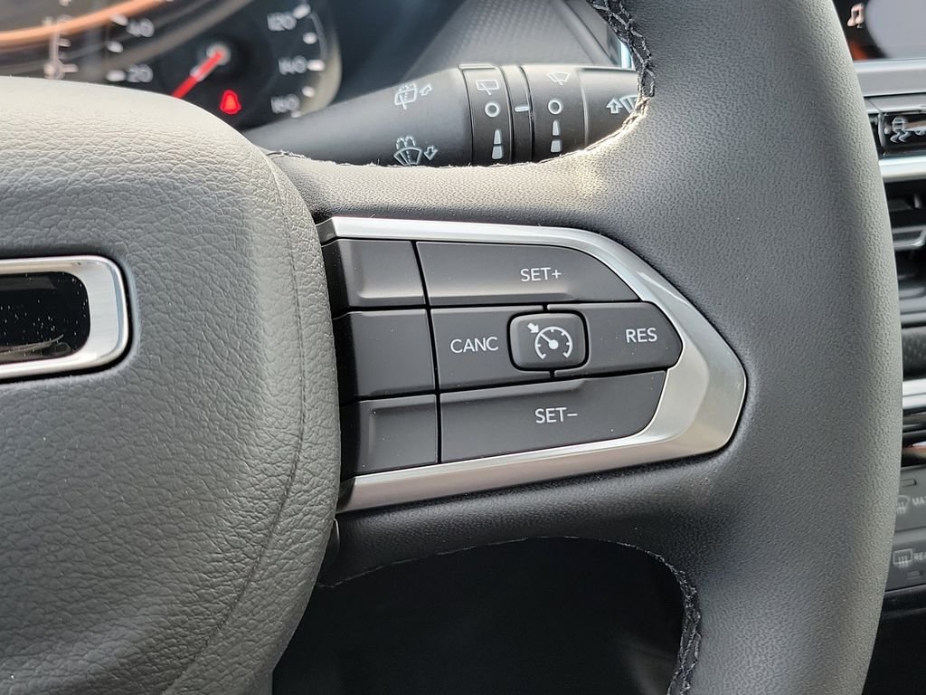 New 2026 Joose (DISC) Jeep Latitude image 23