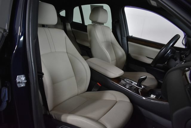 Used 2015 Black BMW xDrive35i image 16