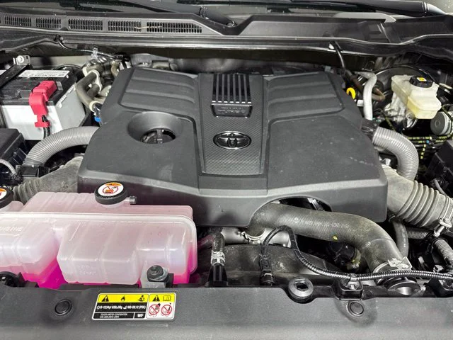 Certified Used 2022 Magnetic Gray Metallic Toyota SR5 image 9