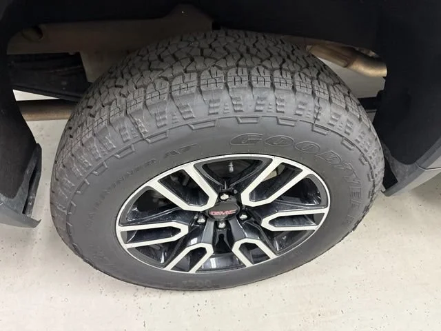 2024 GMC Sierra 1500 AT4 - Photo 4