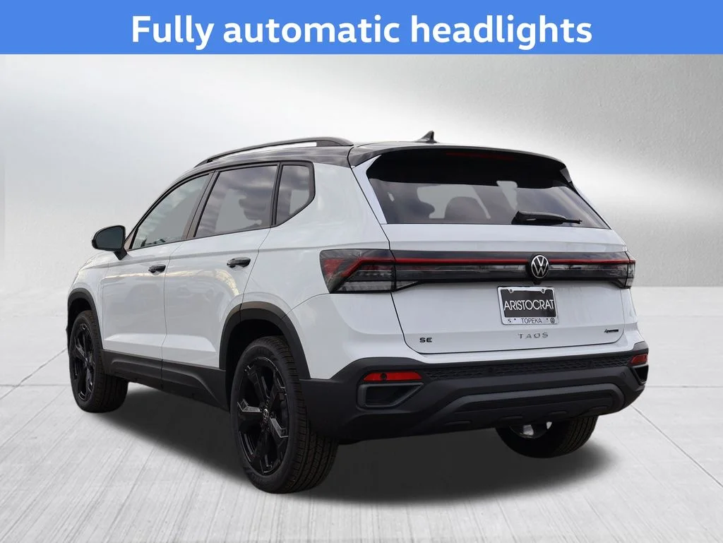 New 2026 White Volkswagen 1.5T SE Black image 6