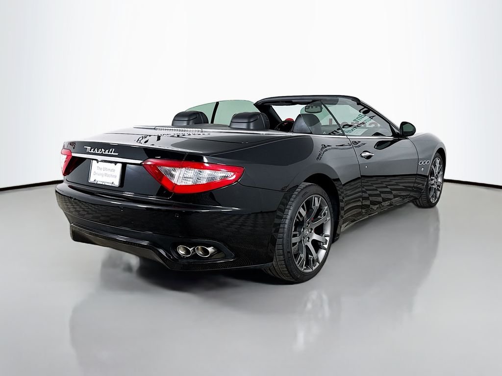 Used 2013  Maserati Sport image 15