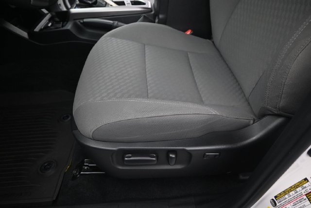 Used 2023 Ice Cap Toyota SR5 image 12