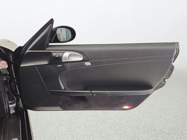 Used 2006 Black Porsche Base image 20