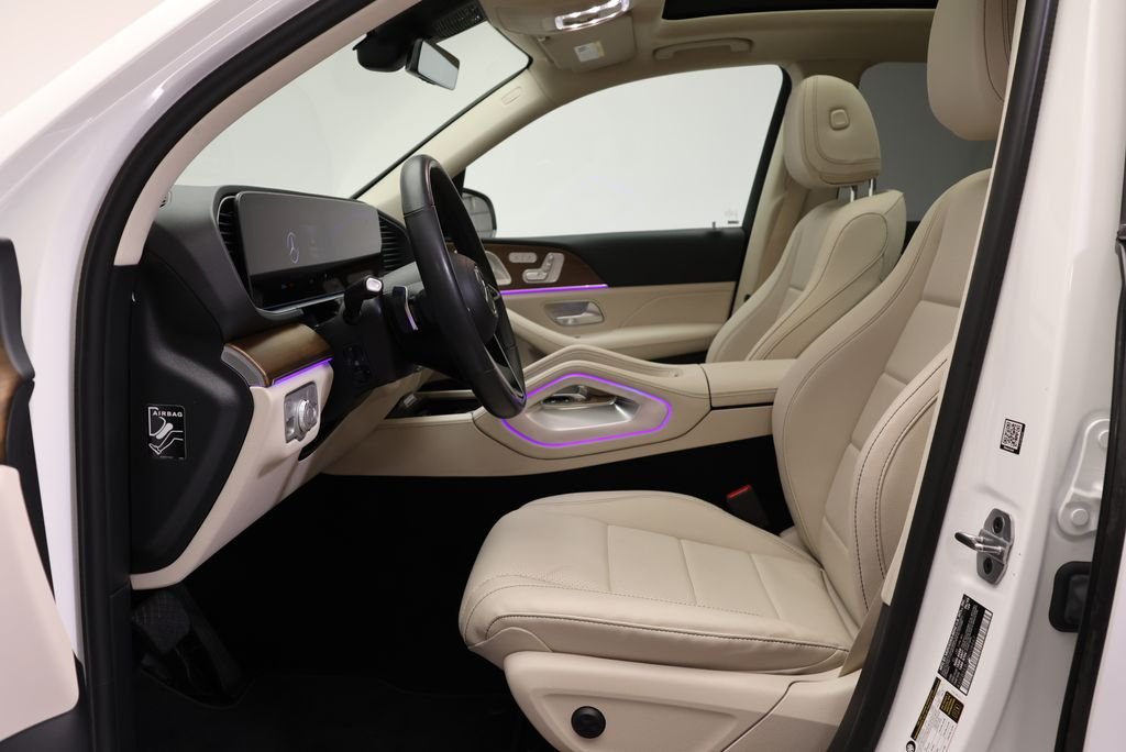 Certified Used 2024 Polar White Mercedes-Benz GLE 450 image 39
