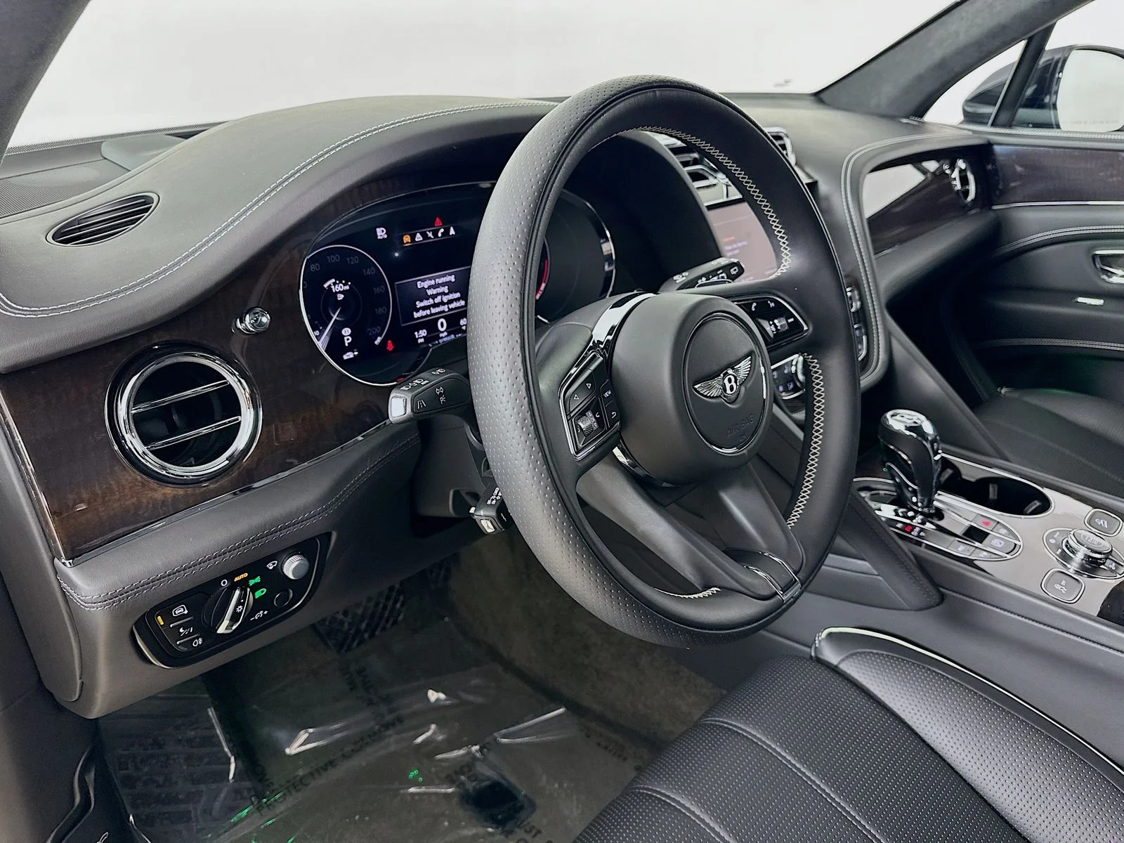 Used 2022 Black Bentley  image 9