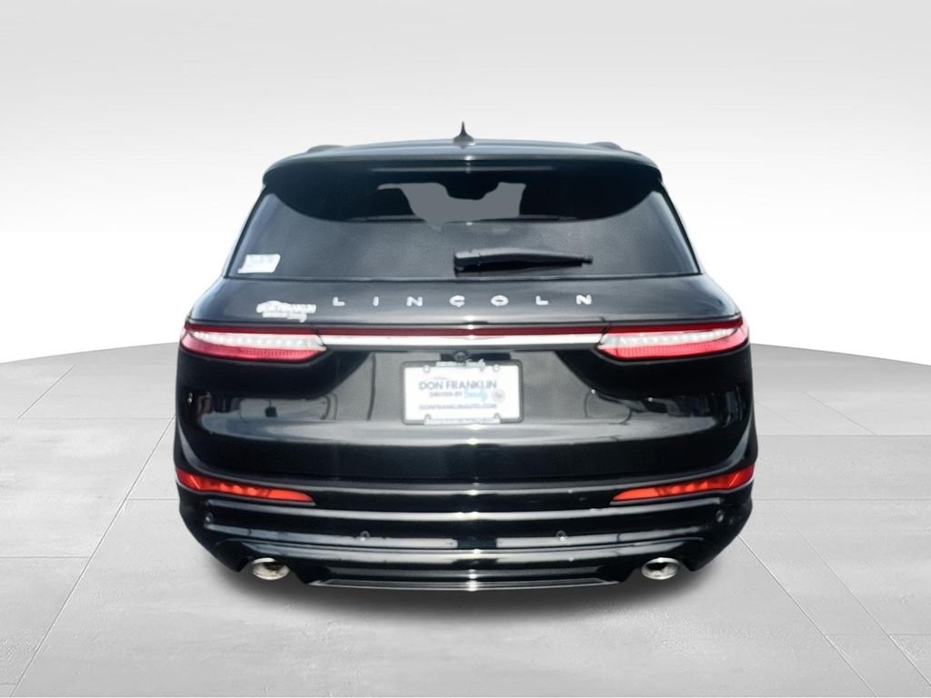 Used 2023 Black Lincoln Reserve image 7