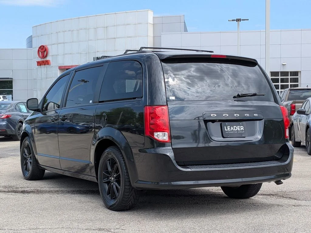Used 2019 Black Dodge SE image 5