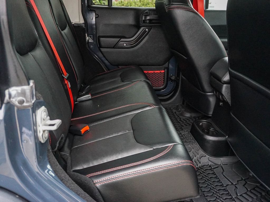 Used 2018 Black Jeep Unlimited Rubicon image 14