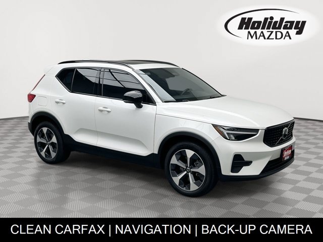 2026 Volvo XC40