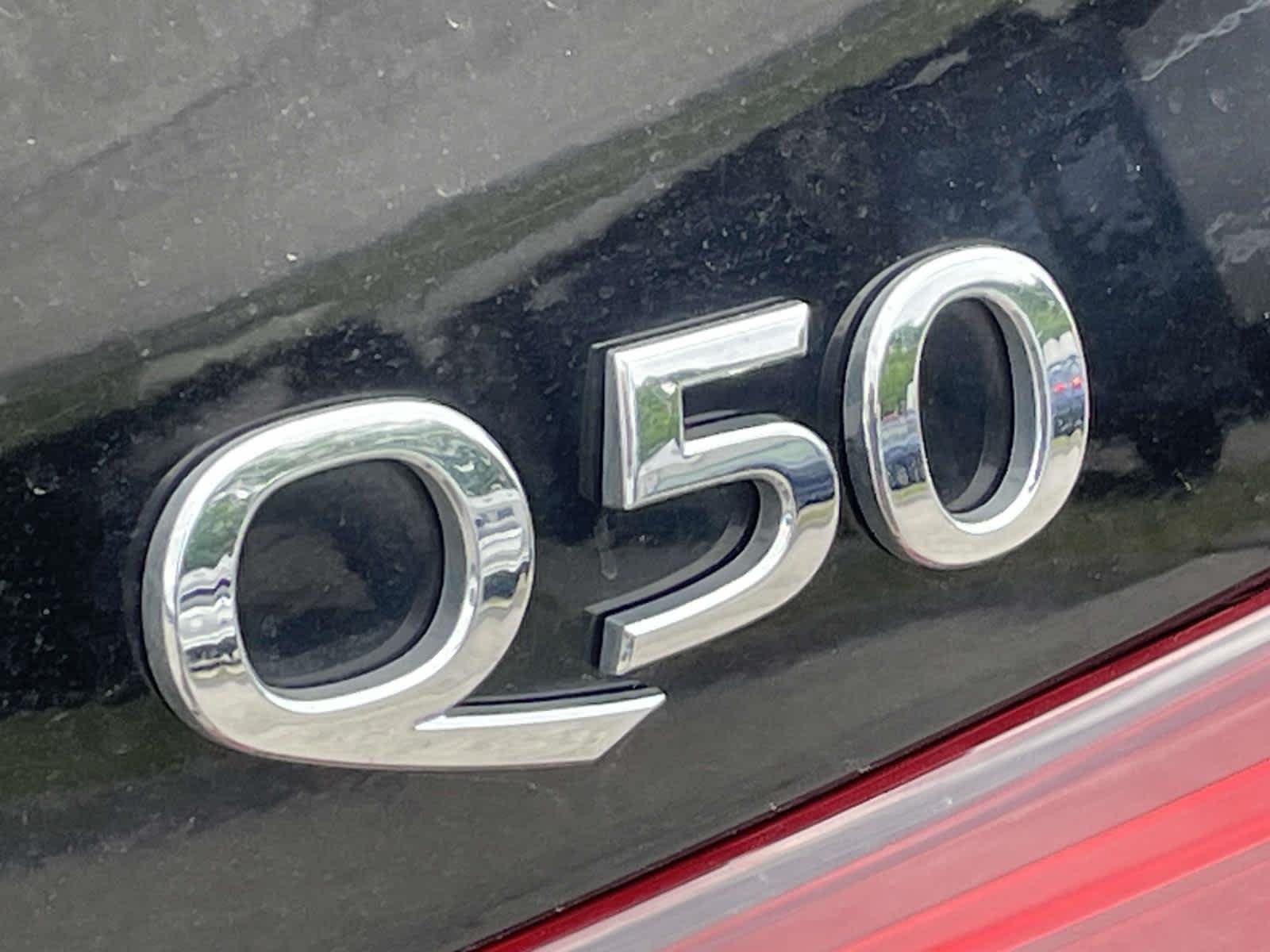 Used 2018 Black Obsidian INFINITI 3.0t LUXE image 15