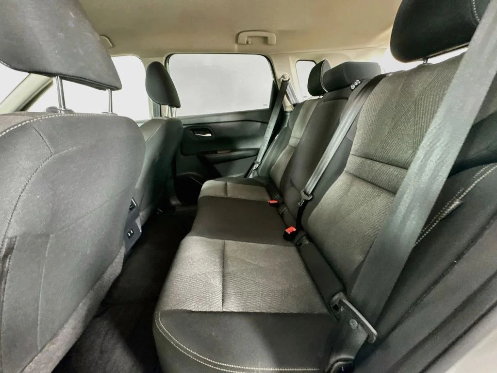 Used 2025 Silver Nissan SV image 28
