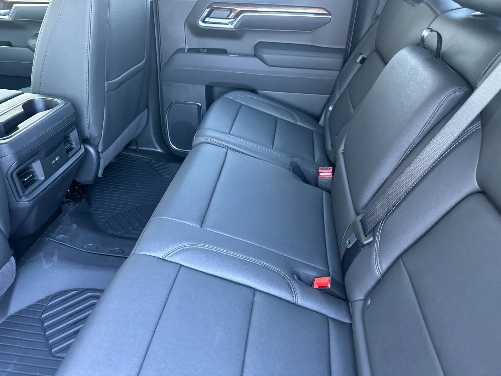 2026 Chevrolet Silverado 1500 LT Trail Boss - Photo 12