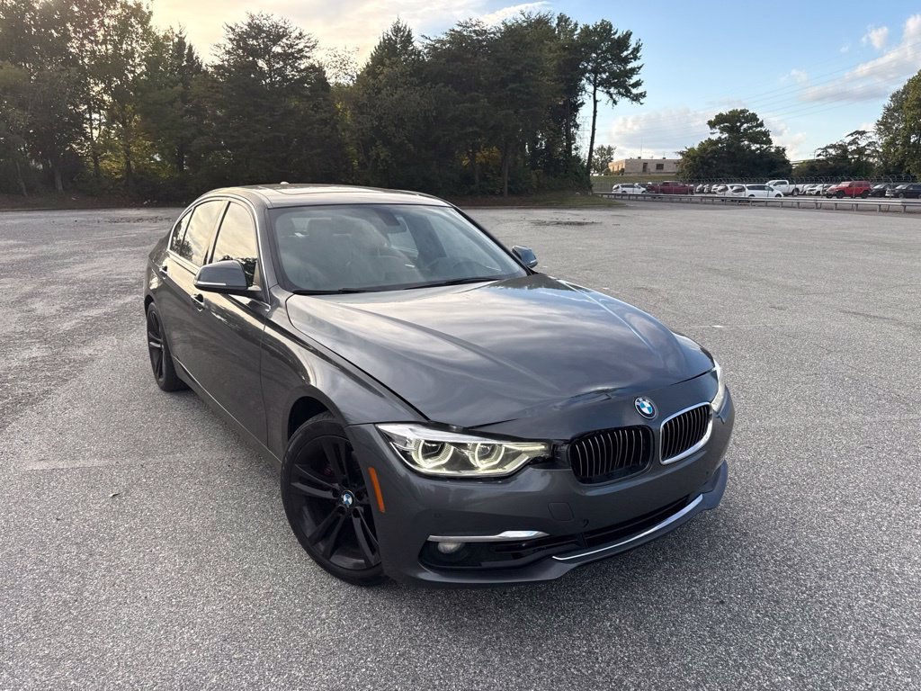 Used 2016 Gray BMW 328i xDrive image 5