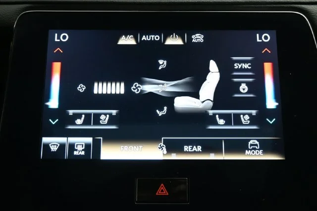 Used 2025 Anthracite Gray INFINITI LUXE image 18