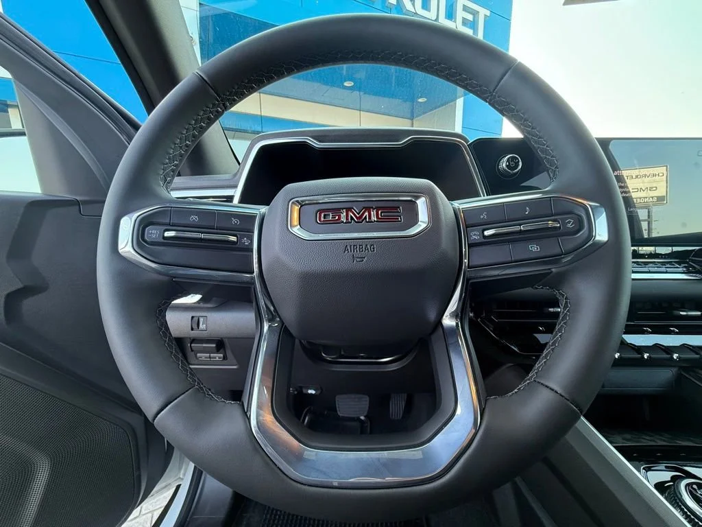 New 2026 Summit White GMC Elevation image 13