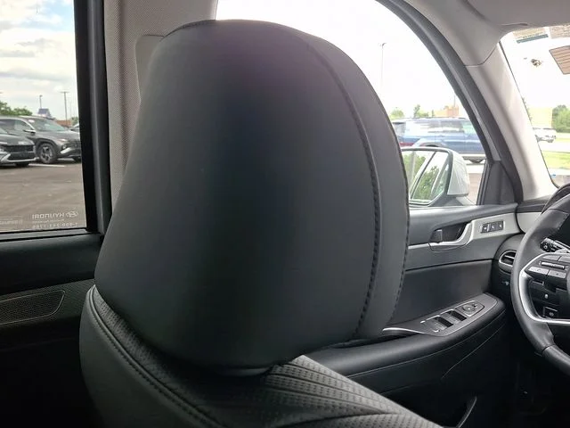 Used 2024 Silver Hyundai SEL image 13