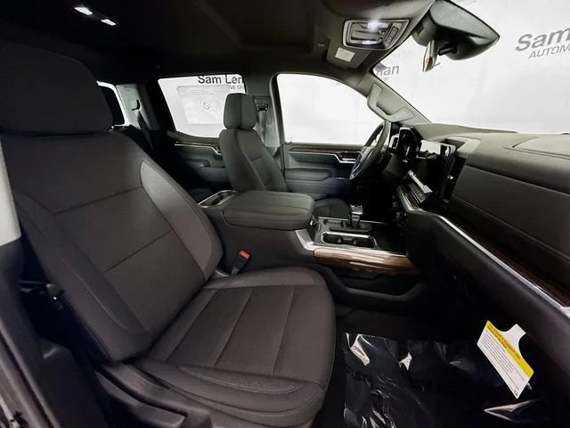 New 2026 Black Chevrolet LT image 28