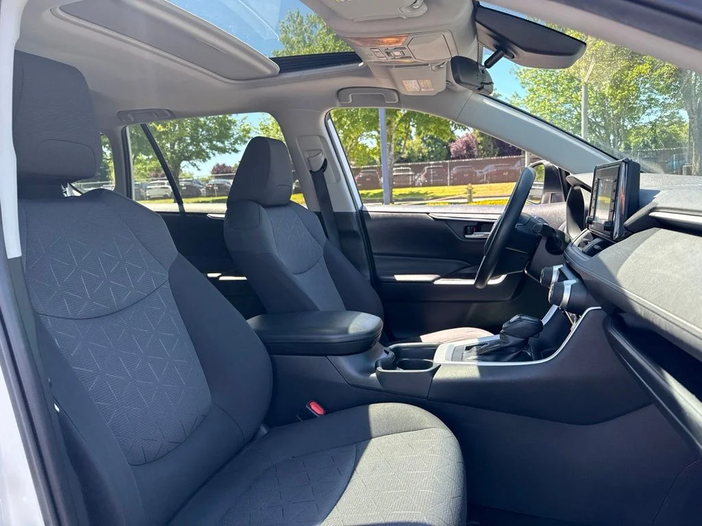 Used 2021 Super White Toyota XLE image 24