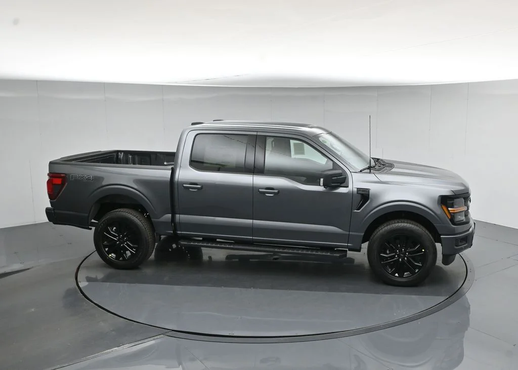 New 2026 Carbonized Gray Metallic Ford XLT image 54