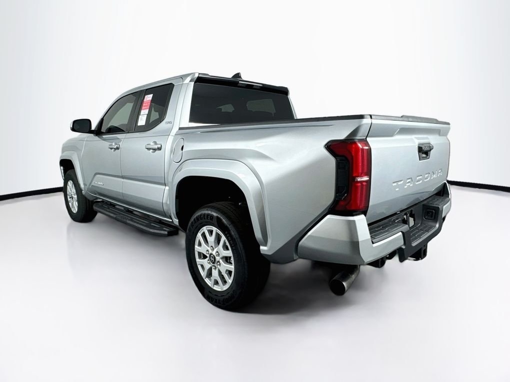 Used 2025 Silver Toyota SR5 image 7