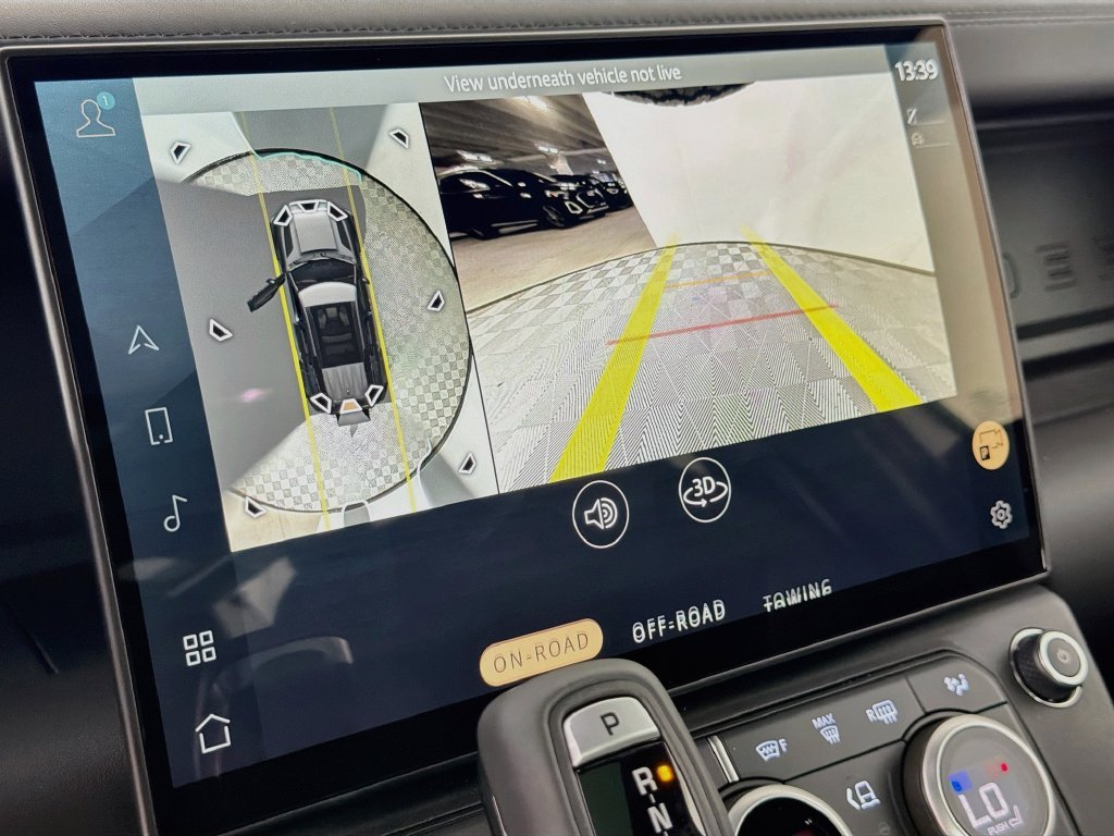 New 2026 Borasco Grey Land Rover X-Dynamic SE image 14