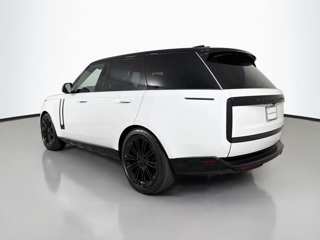 New 2026 Fuji White Land Rover SE image 7