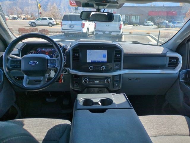 Used 2022 Oxford White Ford XLT image 27