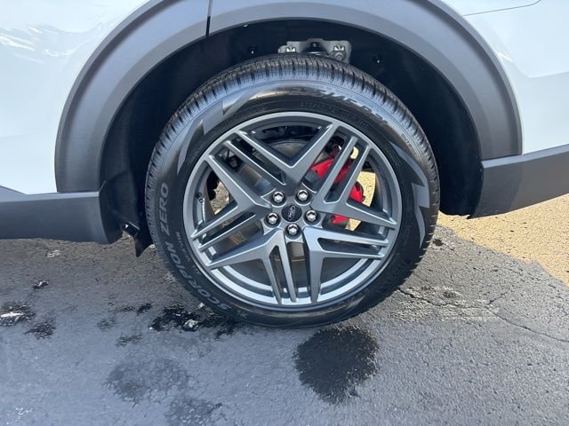 New 2026 Star White Metallic Tri-Coat Ford ST image 10