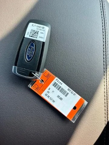New 2026 Agate Black Metallic Ford Platinum™ image 27