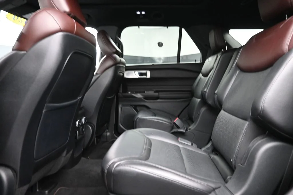 Certified Used 2020 Black Ford Platinum image 15