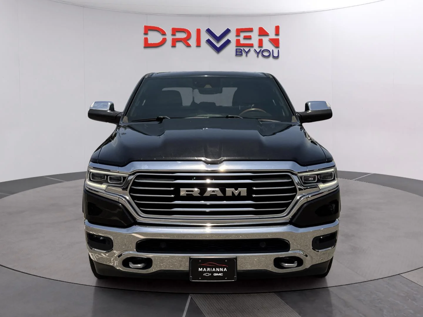 Used 2019 Diamond Black Crystal Pearlcoat Ram Longhorn image 9