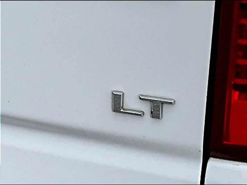 Certified Used 2020 White Chevrolet LT image 23