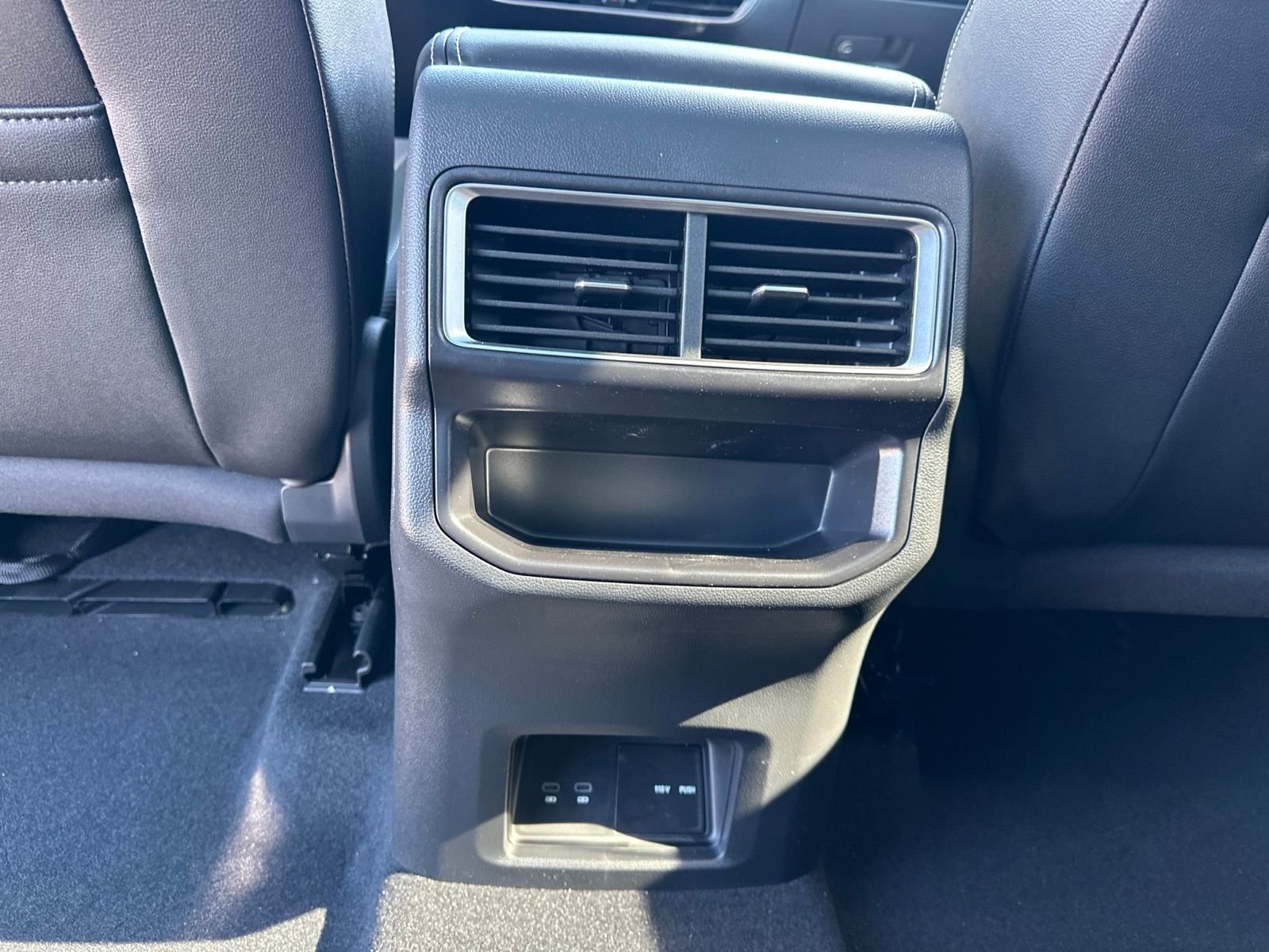New 2026 Green Volkswagen 2.0T SE w/Technology image 21