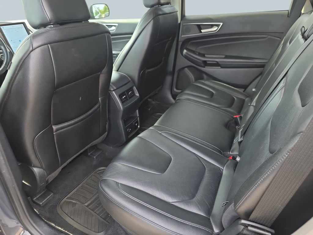 2021 Ford Edge Titanium - Photo 27