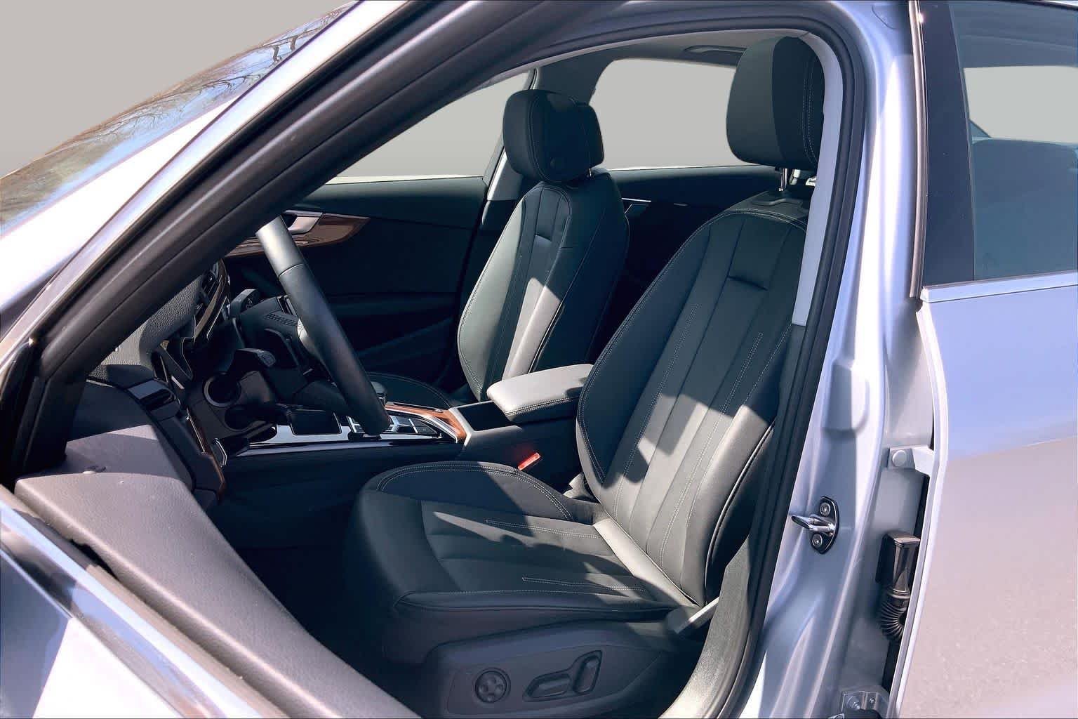 Used 2022 Florett Silver Metallic Audi Premium image 8