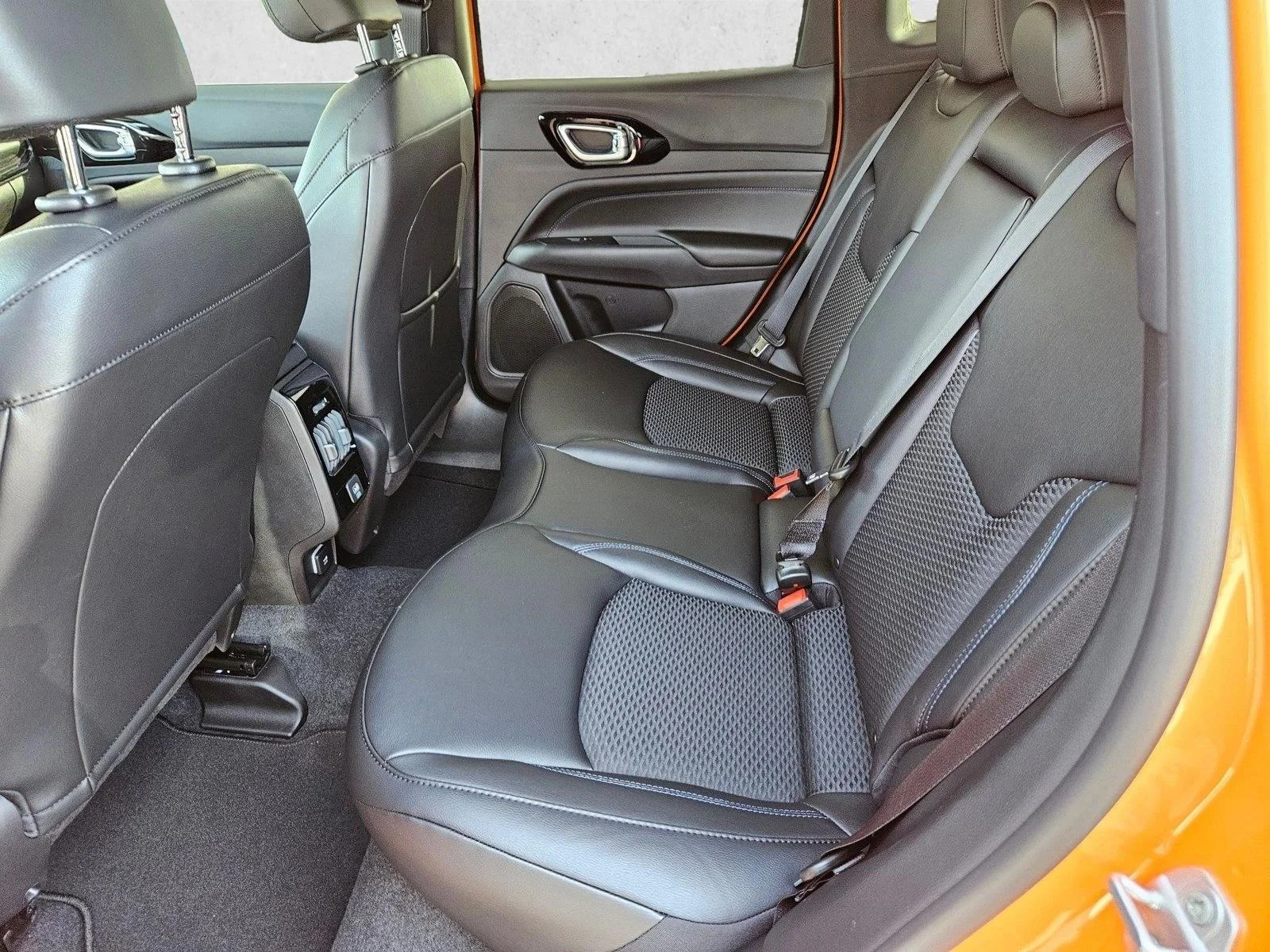 New 2026 Joose Jeep Latitude Altitude image 12