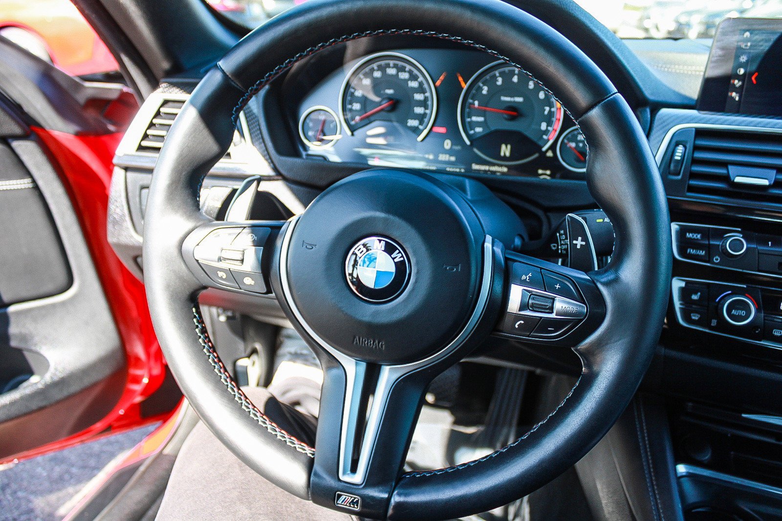Used 2019 Sakhir Orange II Metallic BMW Base image 15