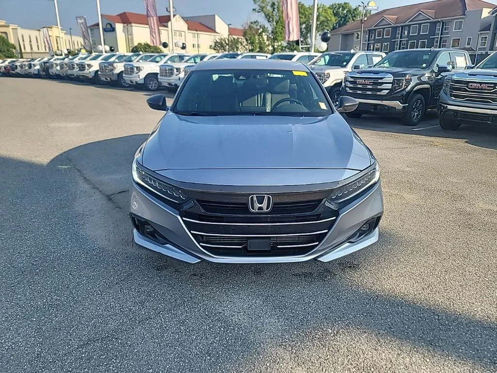 1HGCV1F33NA051792