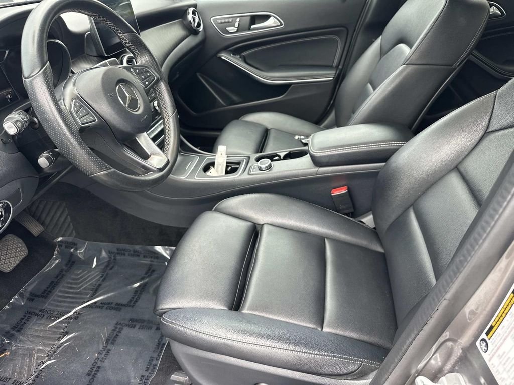 Used 2018 Mountain Gray Metallic Mercedes-Benz GLA 250 image 17