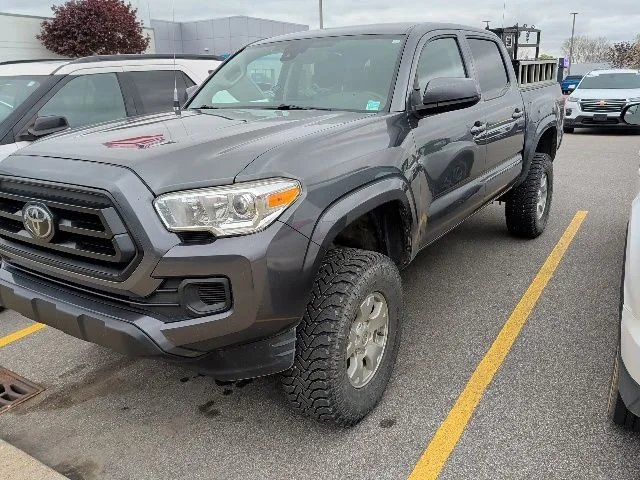 2021 Toyota Tacoma SR Double Cab 4WD V6 Auto Short Bed's photo